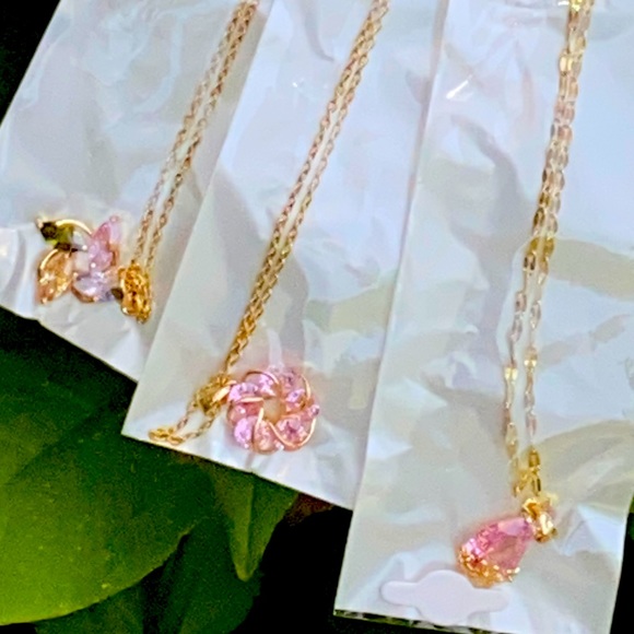 NWT-3 Styles🌸💧🍀Pretty🪞Sparkly Faux Swarovski Like Faceted Lab Created Stones - Picture 13 of 16